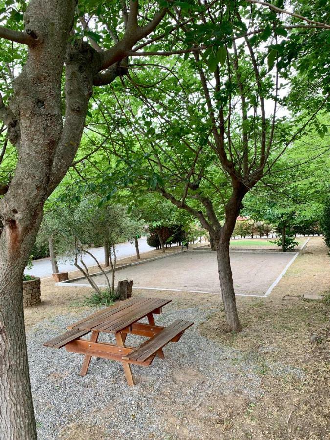 Camping Oliana Exterior foto